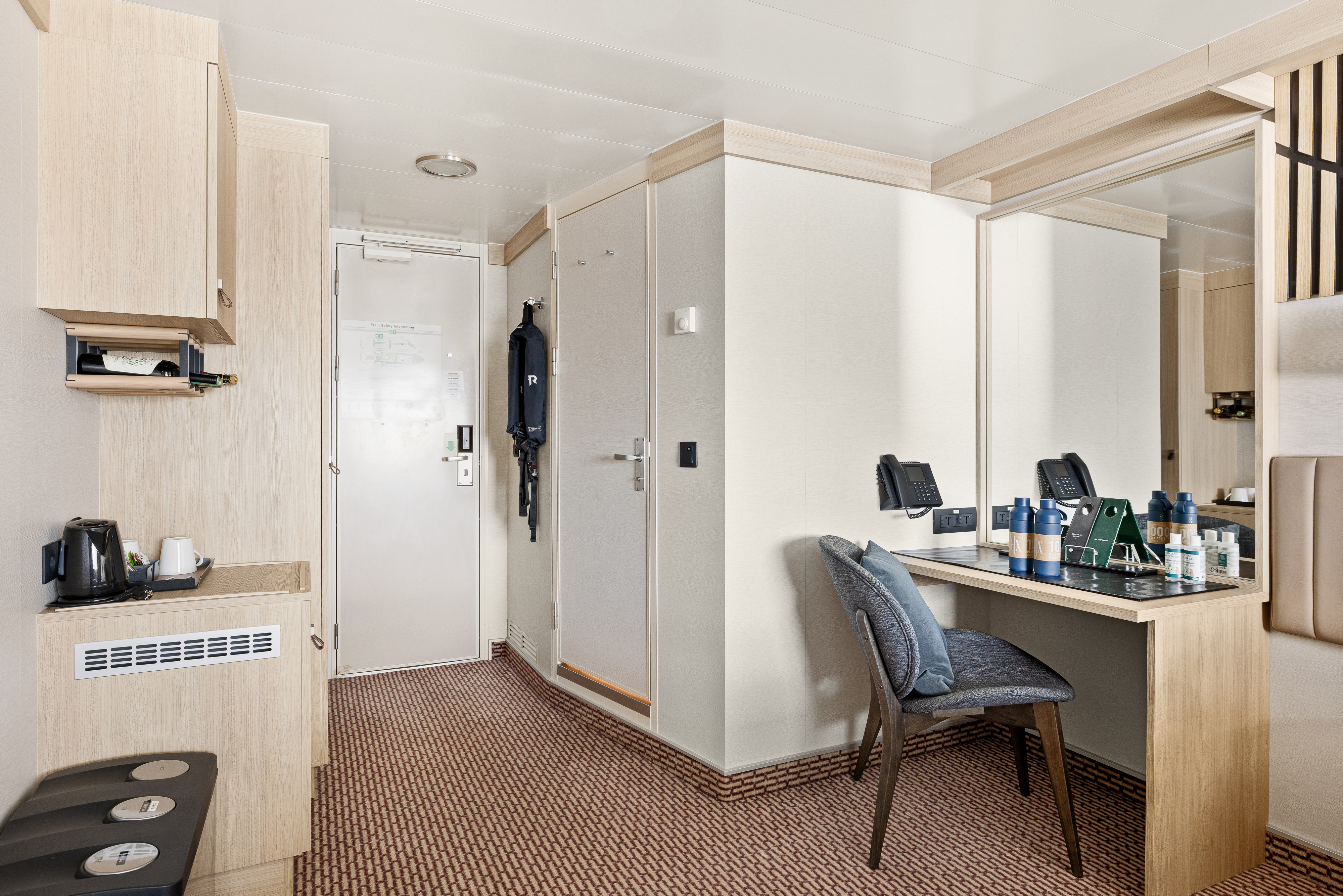 Arctic Superior | Outside Cabin